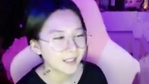 娱乐圈爆料花姐的明星是谁,花姐背后的神秘明星身份大起底