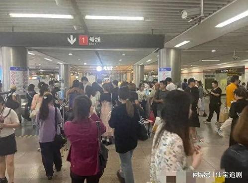 地铁一号线爆料事件视频,揭秘背后真相与争议