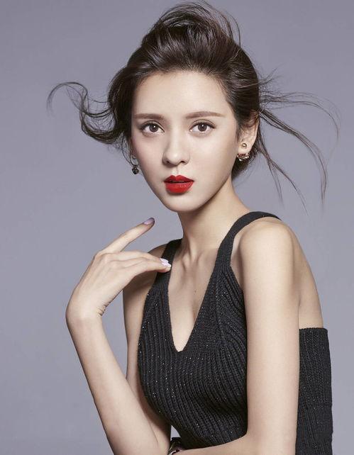 娱乐圈爆料君张予曦是谁,揭秘网红与明星的跨界人生