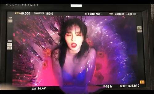 泫雅新歌爆料视频,热辣舞曲点燃夏日激情