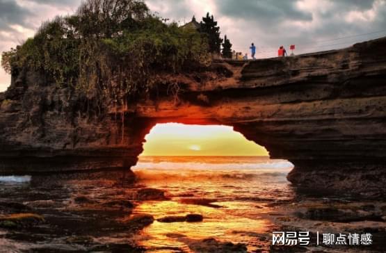 巴厘岛命案最新爆料视频,疑点重重，真相渐浮水面