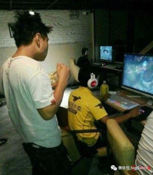 网吧小哥最新爆料,最新网吧行业动态大曝光！