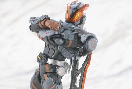 新闻爆料假面骑士大剑,神秘新角色曝光，剧情反转引热议